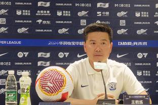 ?李毅：你TM不是和韩国日本踢平 新加坡连传接球都不会